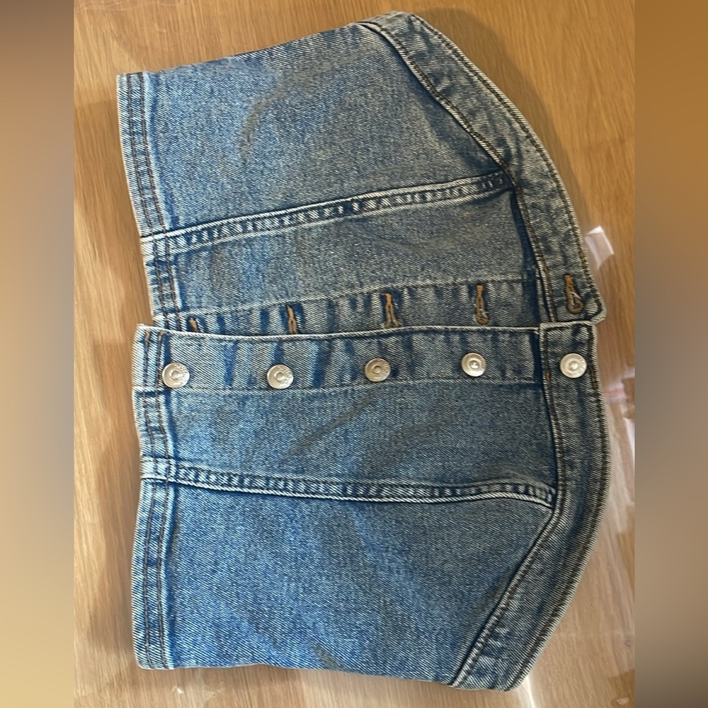 H&M jean top!